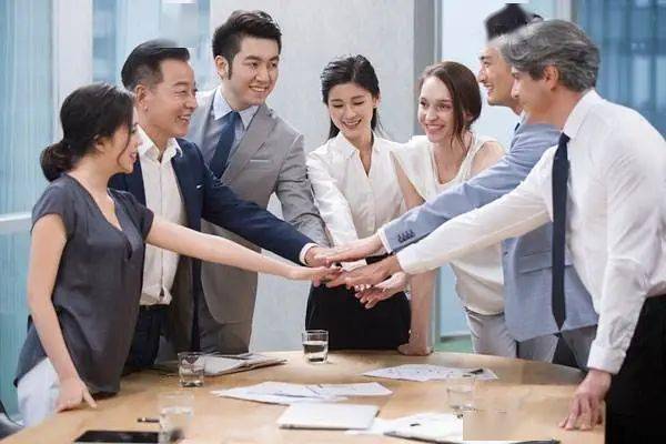 乘風(fēng)破浪二十載 眾安集團(tuán)以新型商業(yè)綜合體共鳴城市未來，賦能勞務(wù)服務(wù)新生態(tài)